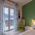 דירה View With Aircon - 5 Minutes From The Beach! *