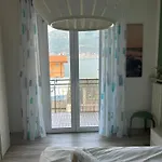 דירה View With Aircon - 5 Minutes From The Beach! ברנצונה סול גארדה