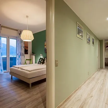 公寓 View With Aircon - 5 Minutes From The Beach! 布雷佐内加尔达
