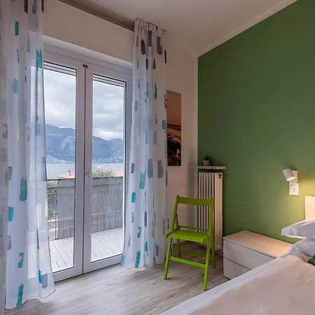 公寓 View With Aircon - 5 Minutes From The Beach! *