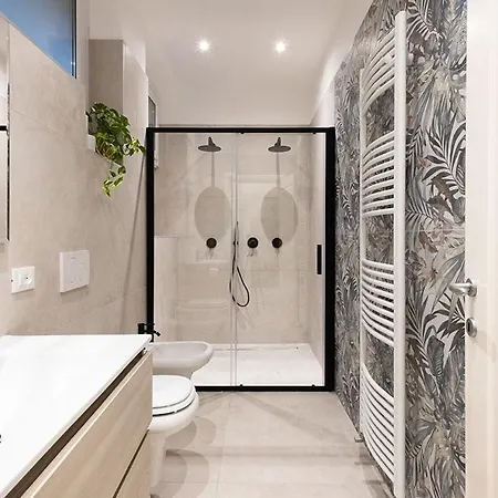 公寓 View With Aircon - 5 Minutes From The Beach! 布雷佐内加尔达
